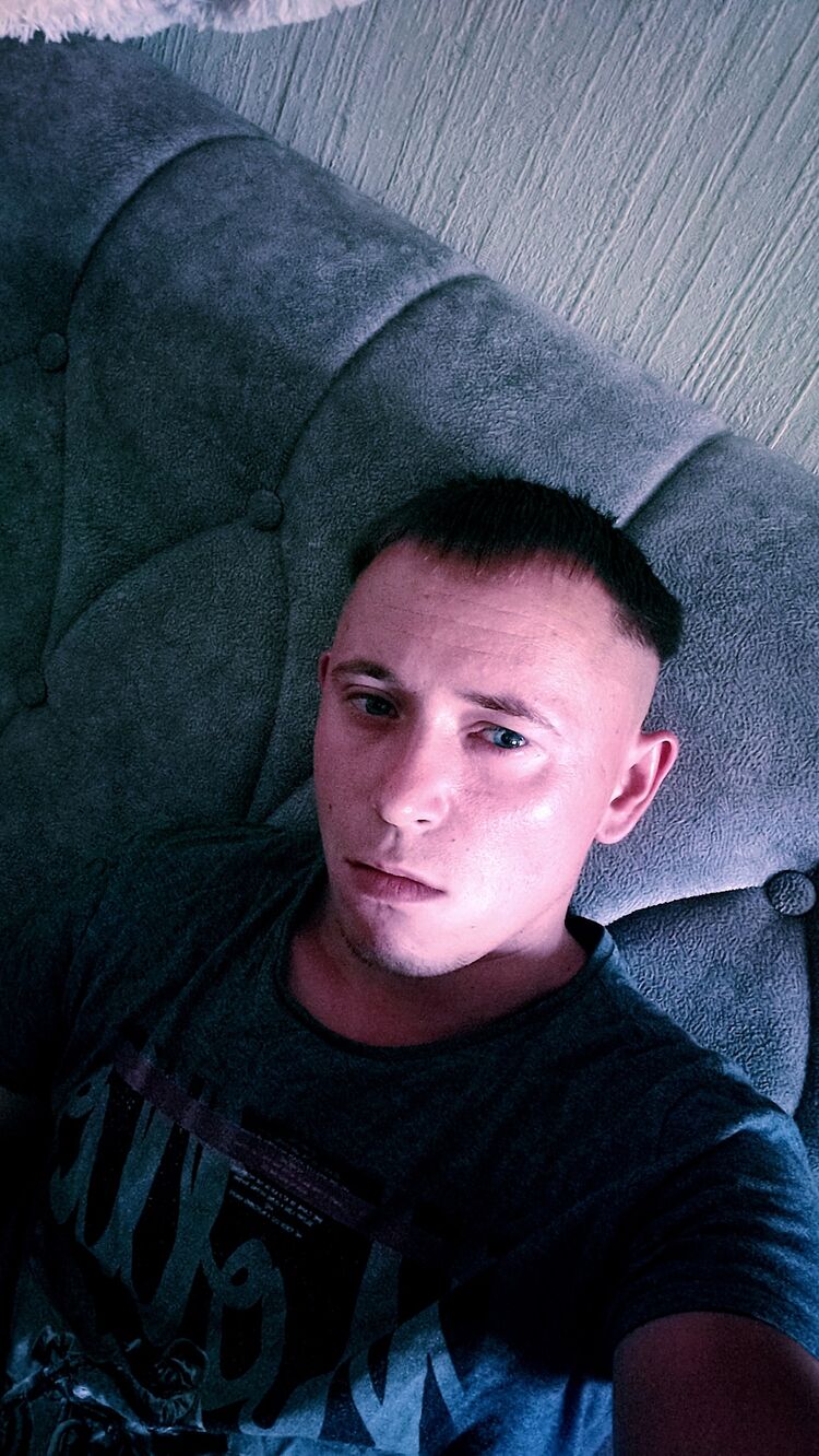  44481272  , 32 ,    