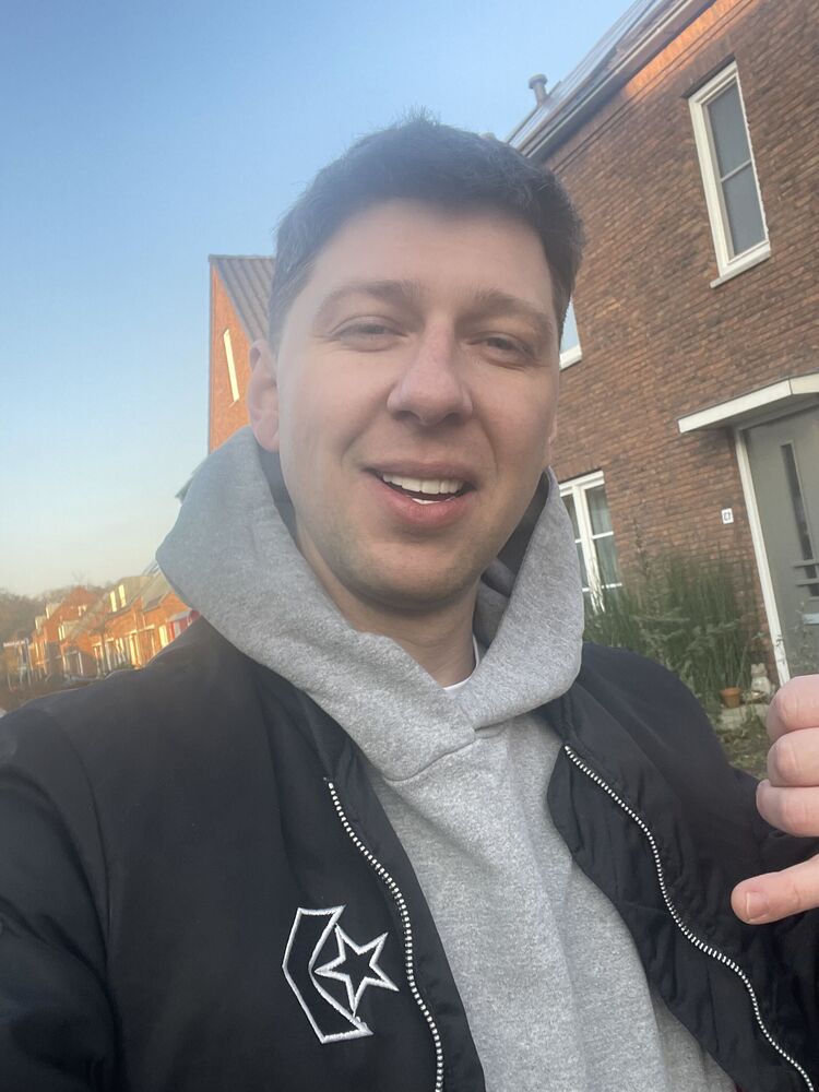  Renswoude,   Kiryl, 34 ,   ,   , c , 