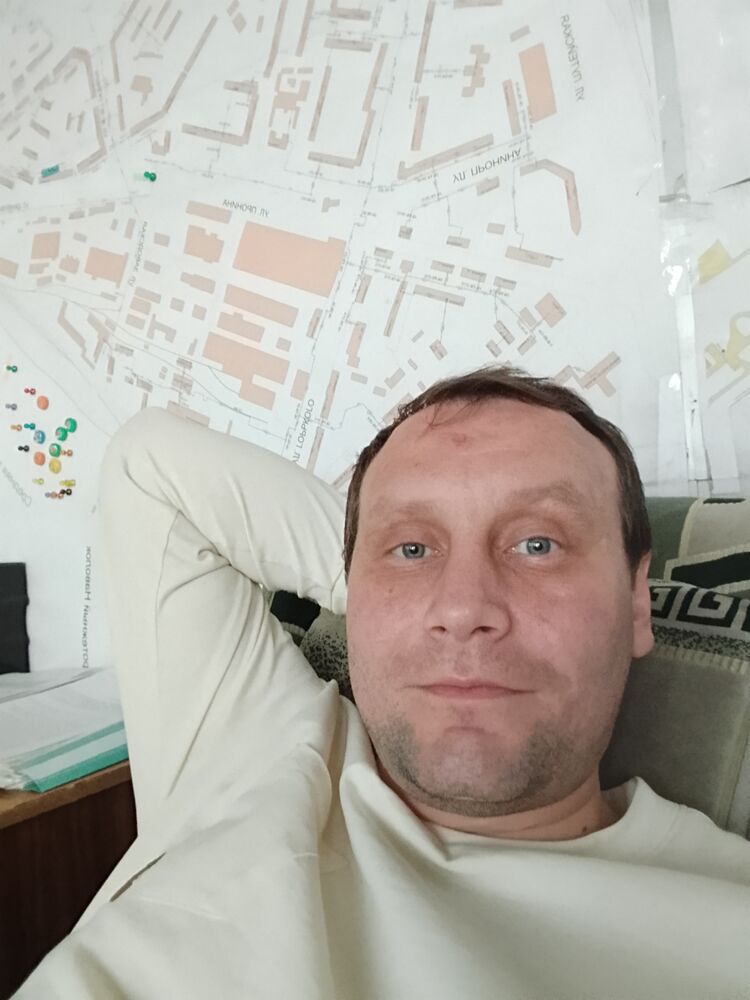  52580452  Alexey, 34 ,    