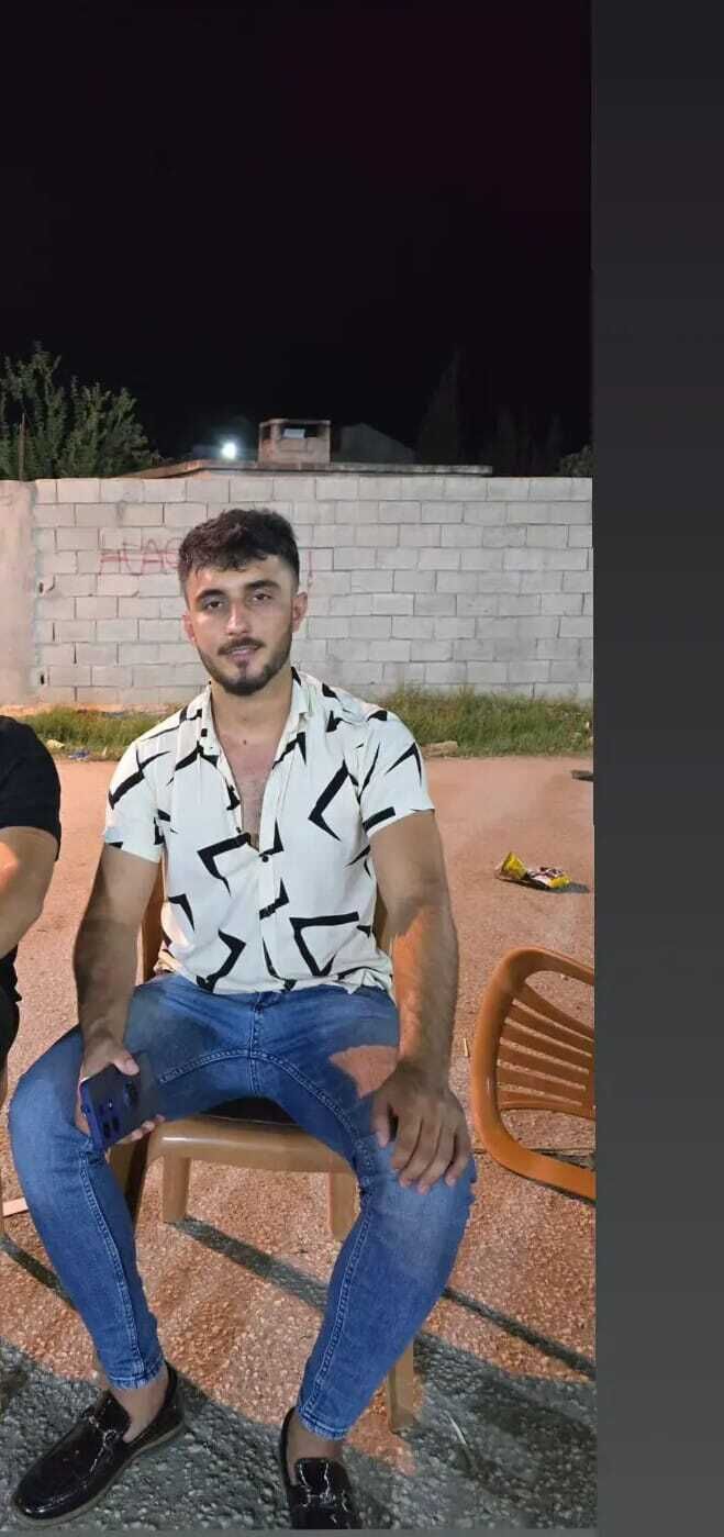  45389012  Tayfur, 25 ,    