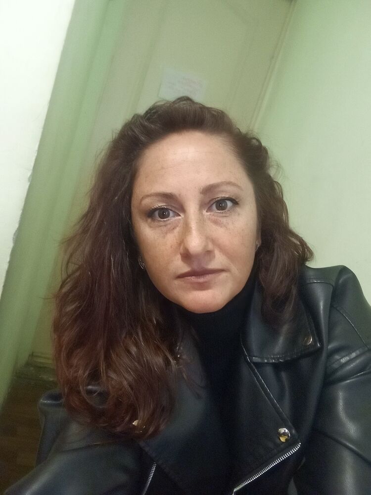  46945822  , 41 ,    