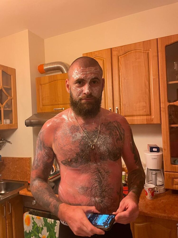  30931442  , 37 ,    