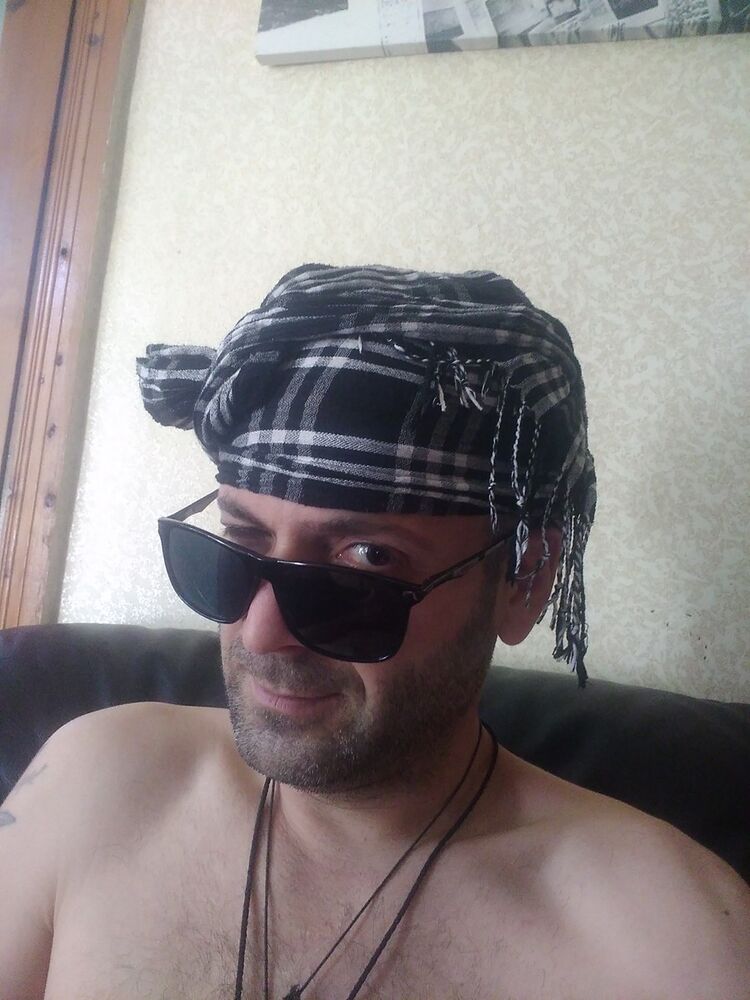  ,   Levani, 40 ,   ,   , c 