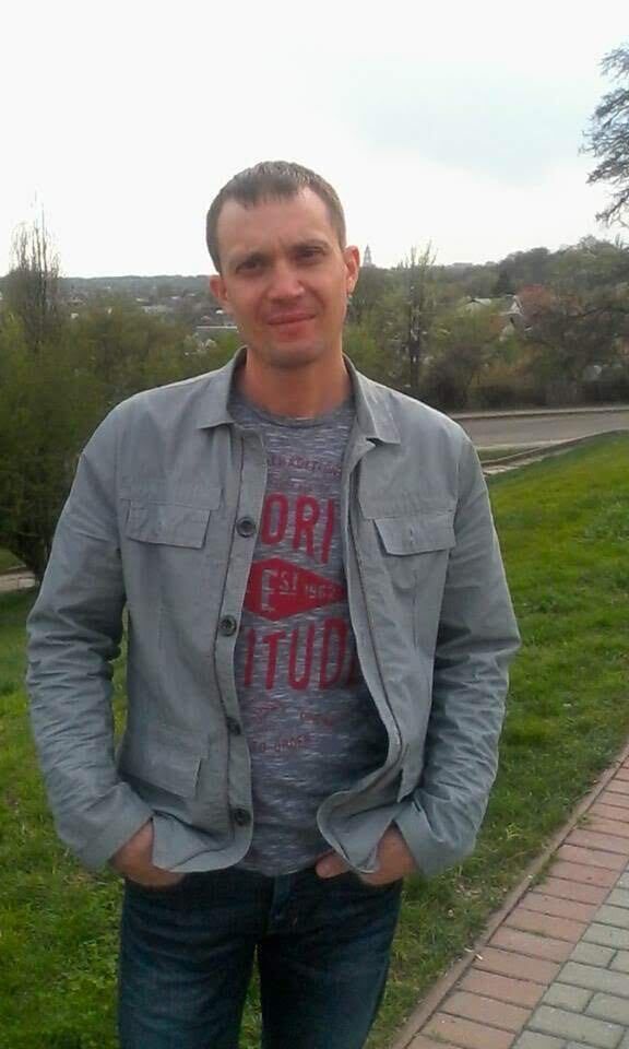  50510882  Sergey, 48 ,    