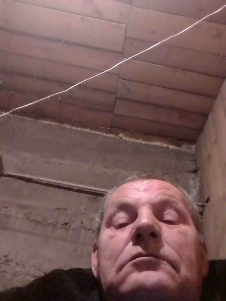  30424042  , 60 ,    