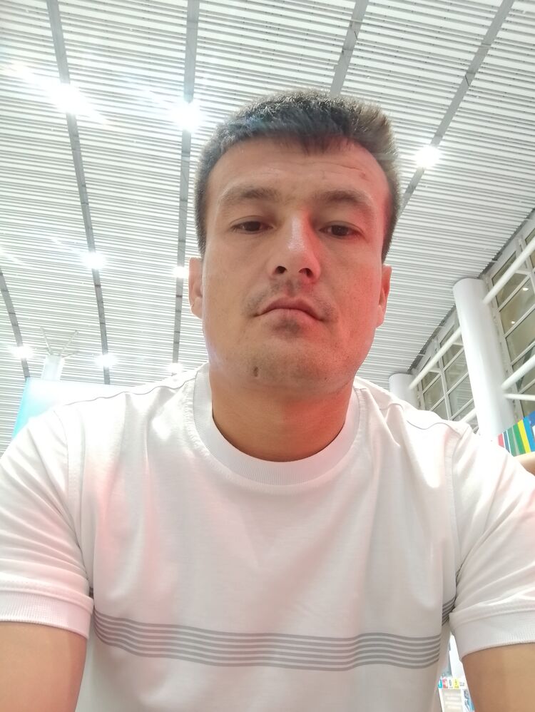  44579762  Alijon jabbo, 32 ,    -