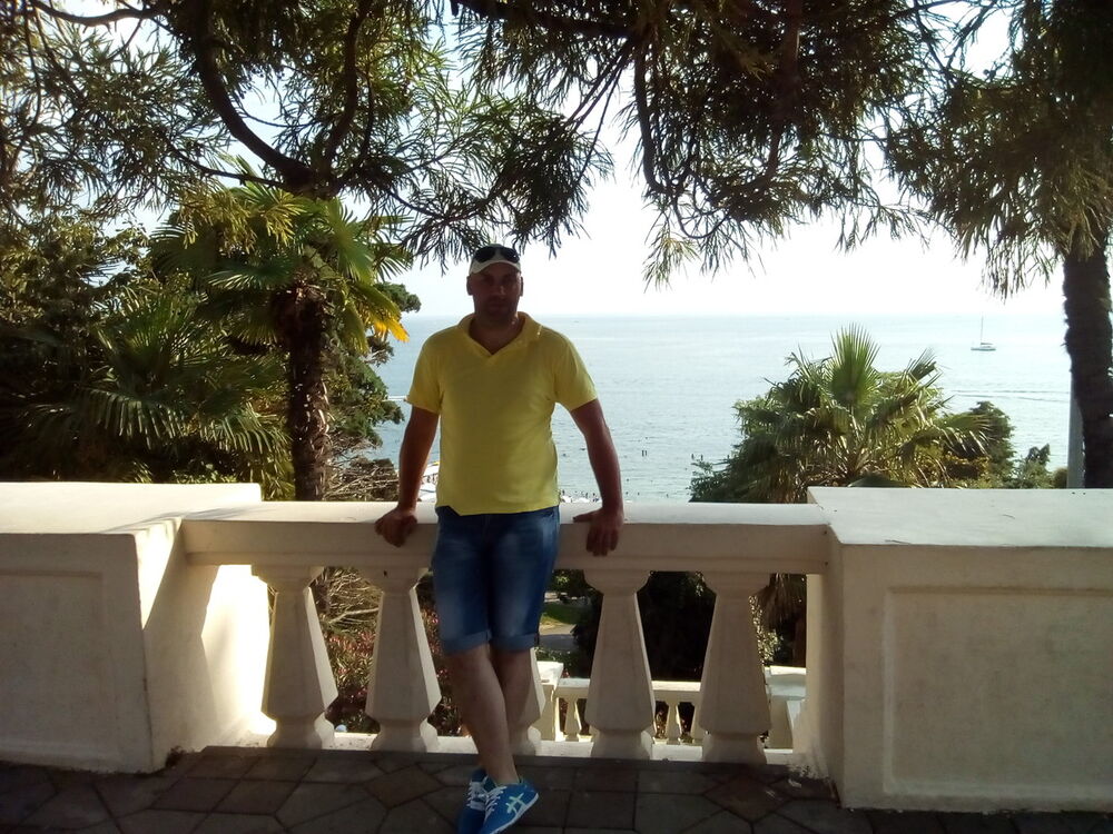  8070962  Alex, 45 ,    