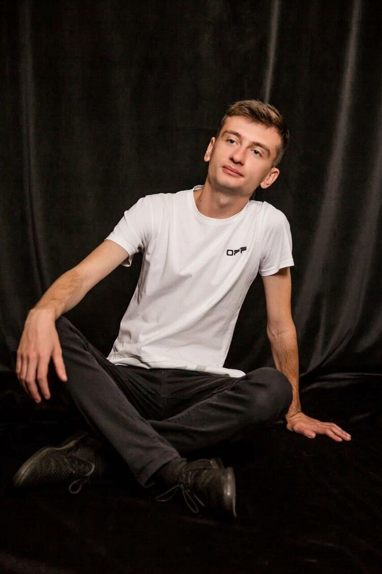 ���� 42879542 ������� �������, 30 ���, ���� ���������� � ����������