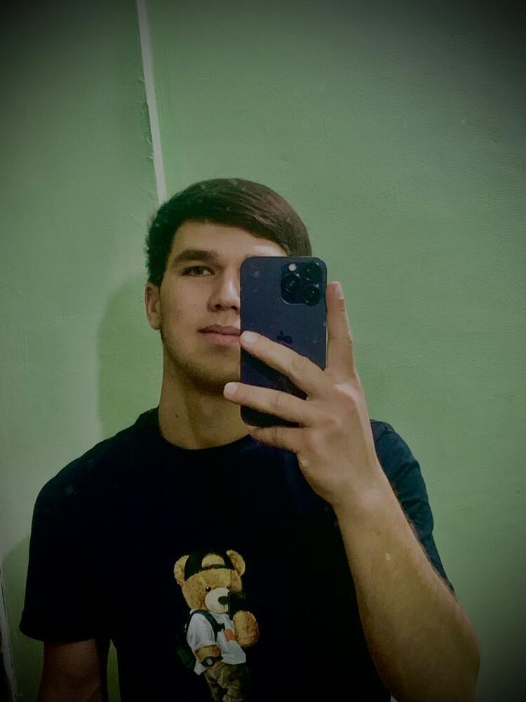  36124152  Alik, 22 ,    