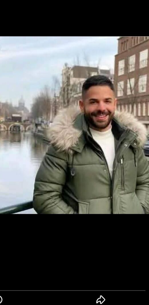  ,   David, 43 ,   ,   