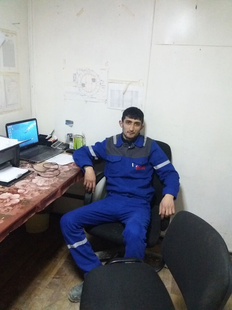  14753152  Asif Mamedov, 37 ,    