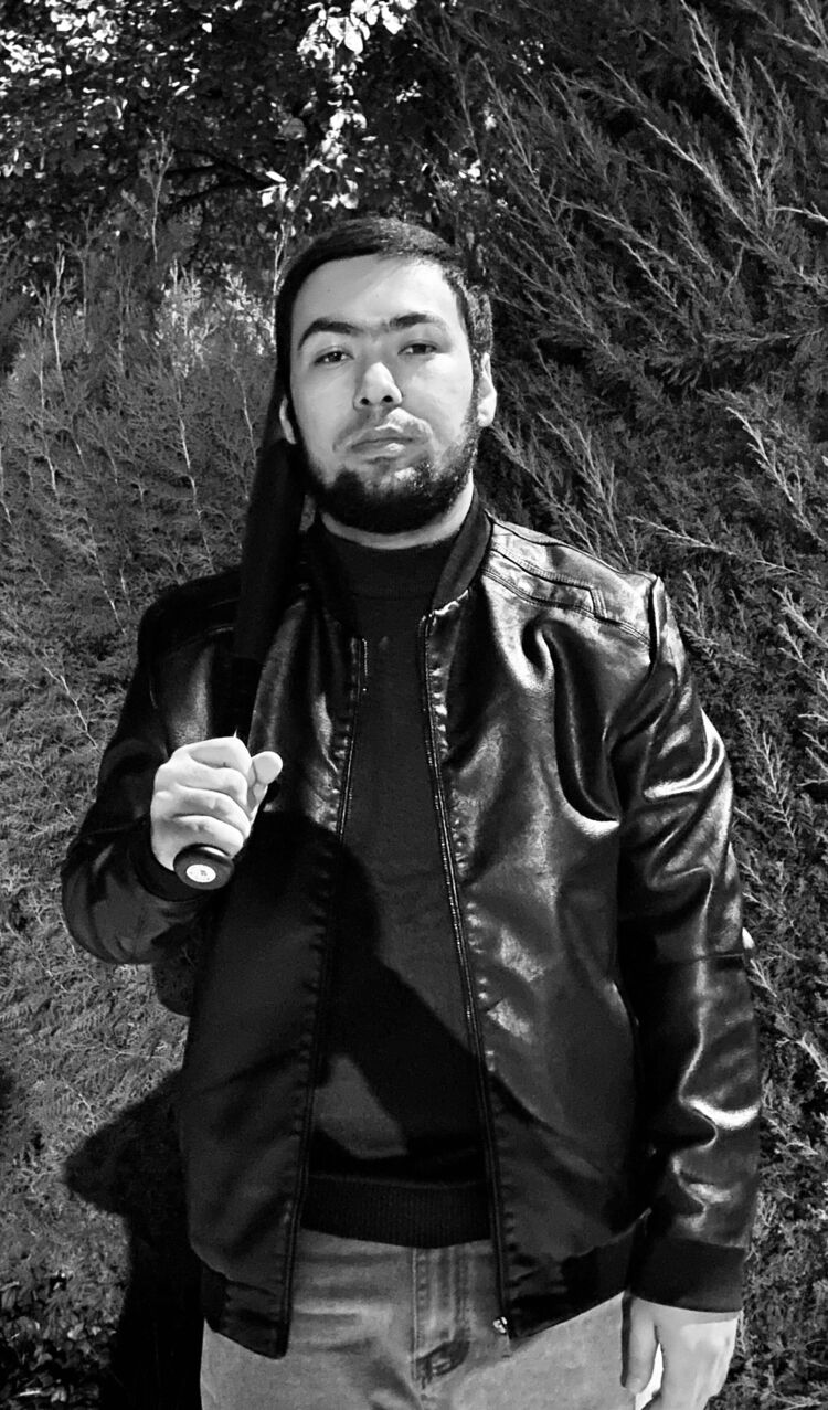  53963512  Anvar, 25 ,    