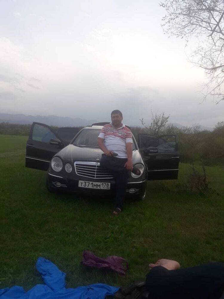  35449582  Omik, 47 ,    