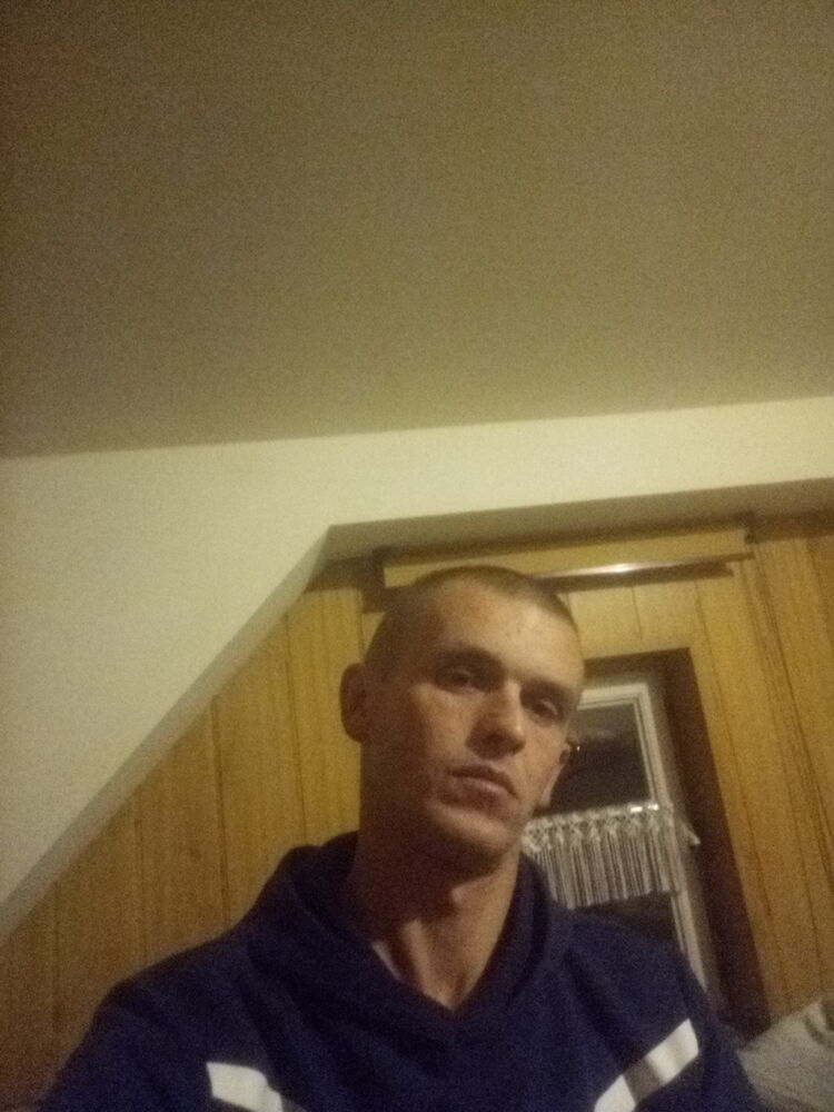  Ciechanow,   , 37 ,   ,   