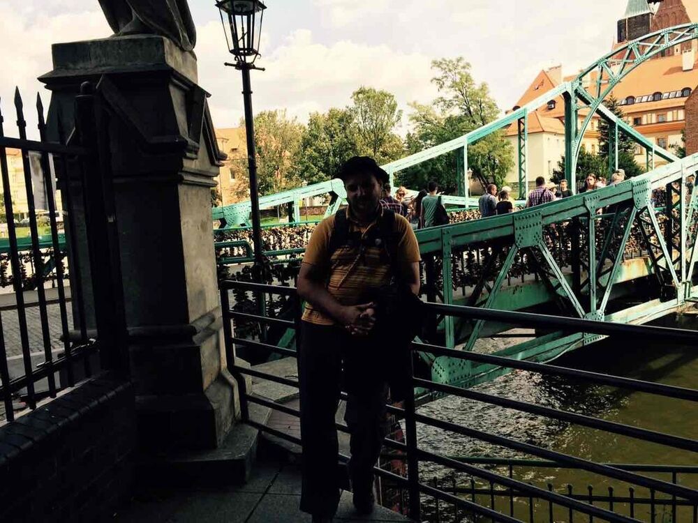  ,   Andrew, 44 ,   ,   , c 