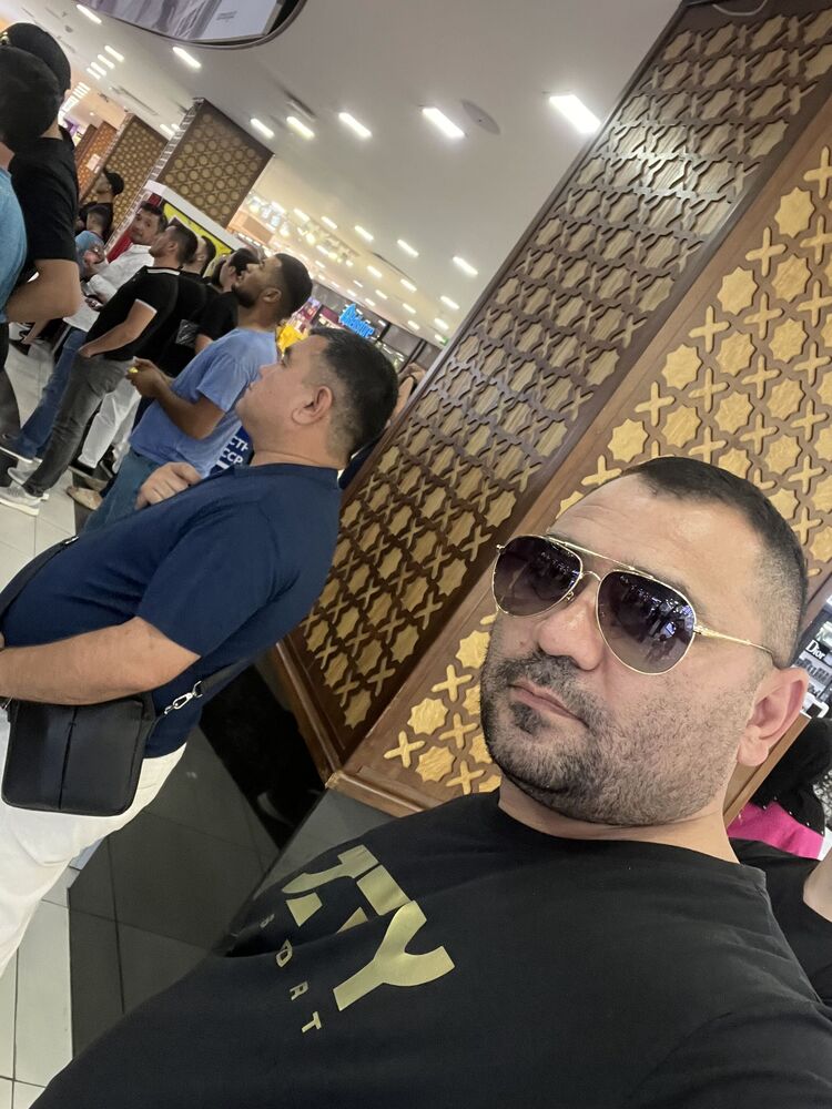  28634592  , 39 ,    