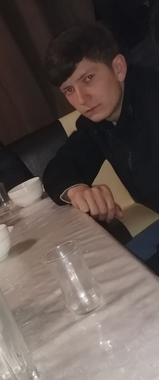  46843542  , 24 ,    
