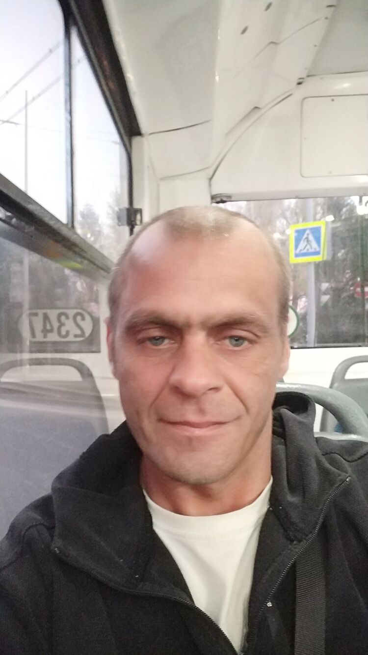  46541292  , 41 ,    