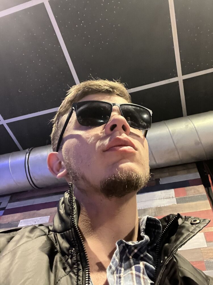  33808362  , 24 ,    