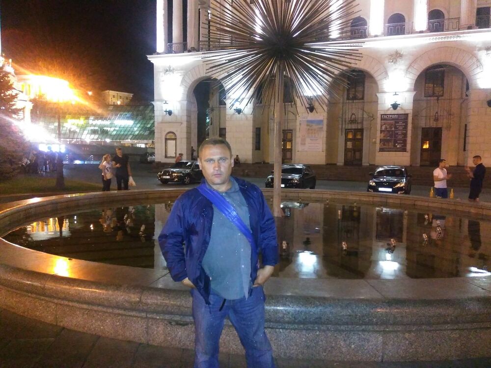  ,   Vasyl, 49 ,   ,   , c 