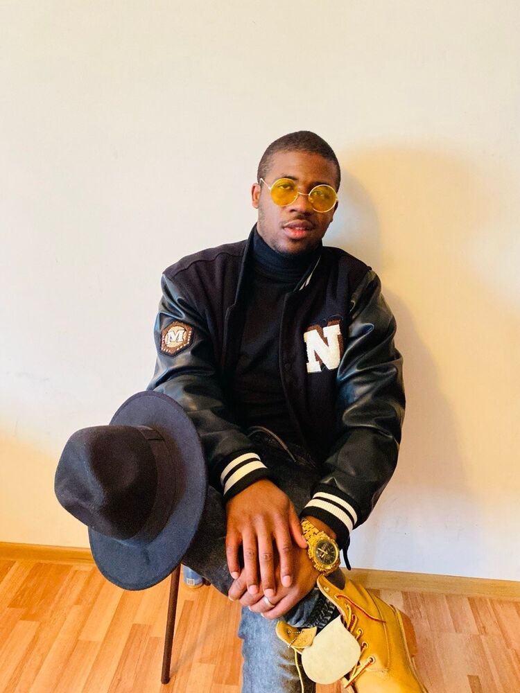 ���� 54711192 ������� Maxim, 27 ���, ���� ���������� � �������