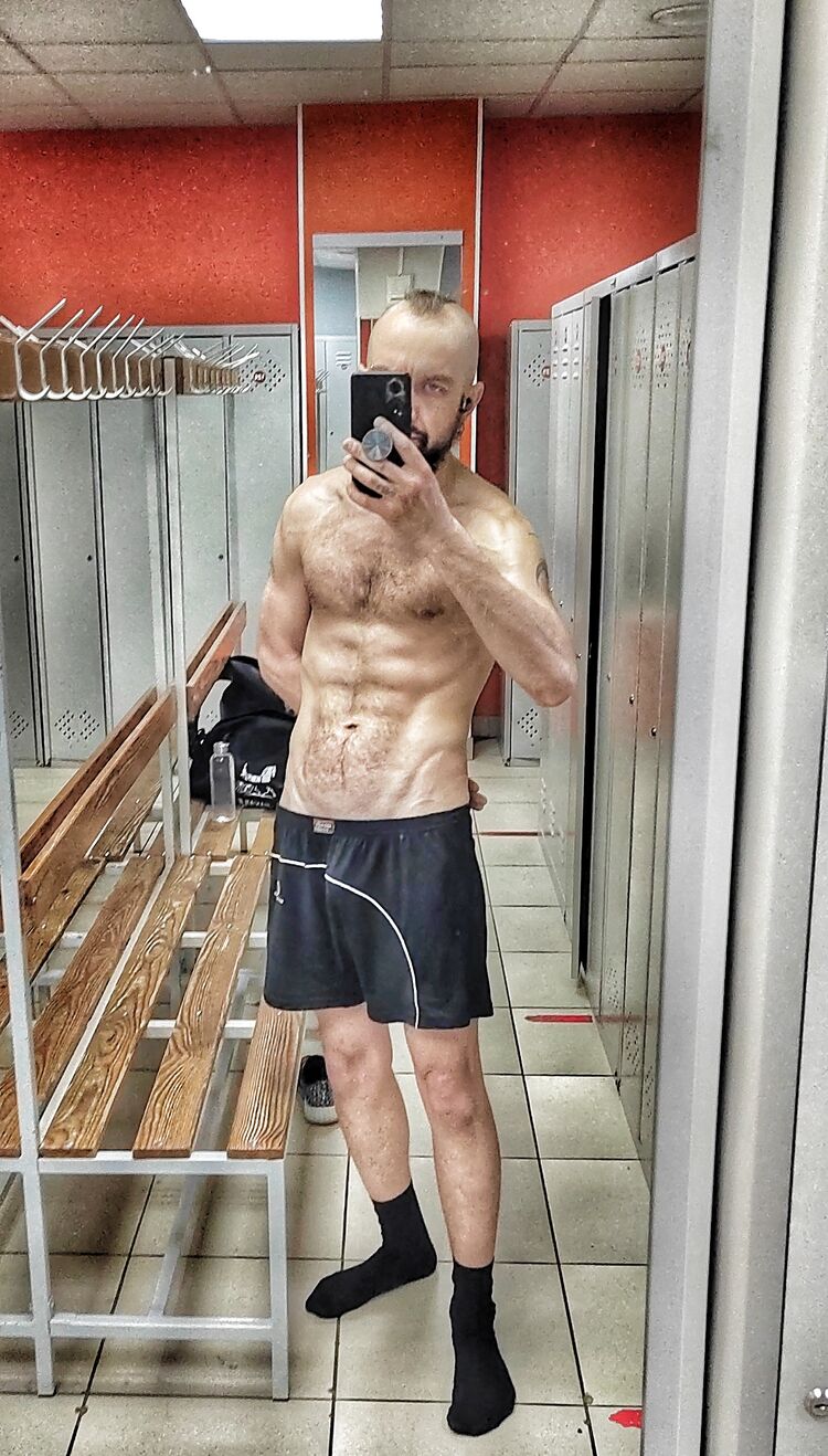  25921762  , 42 ,    -