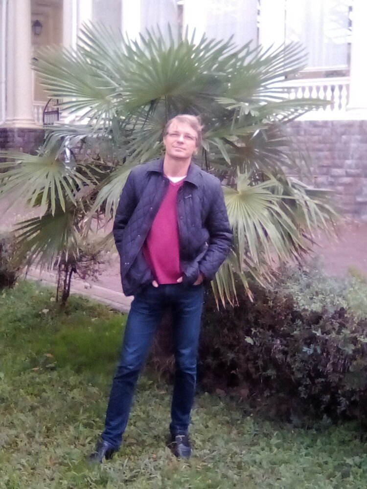  10826112  Alex, 57 ,    