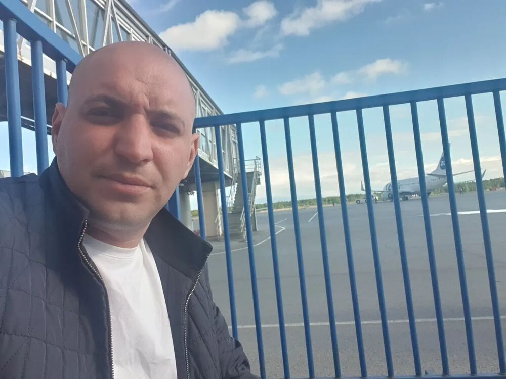  ,   Vladimir, 37 ,   ,   , c , 