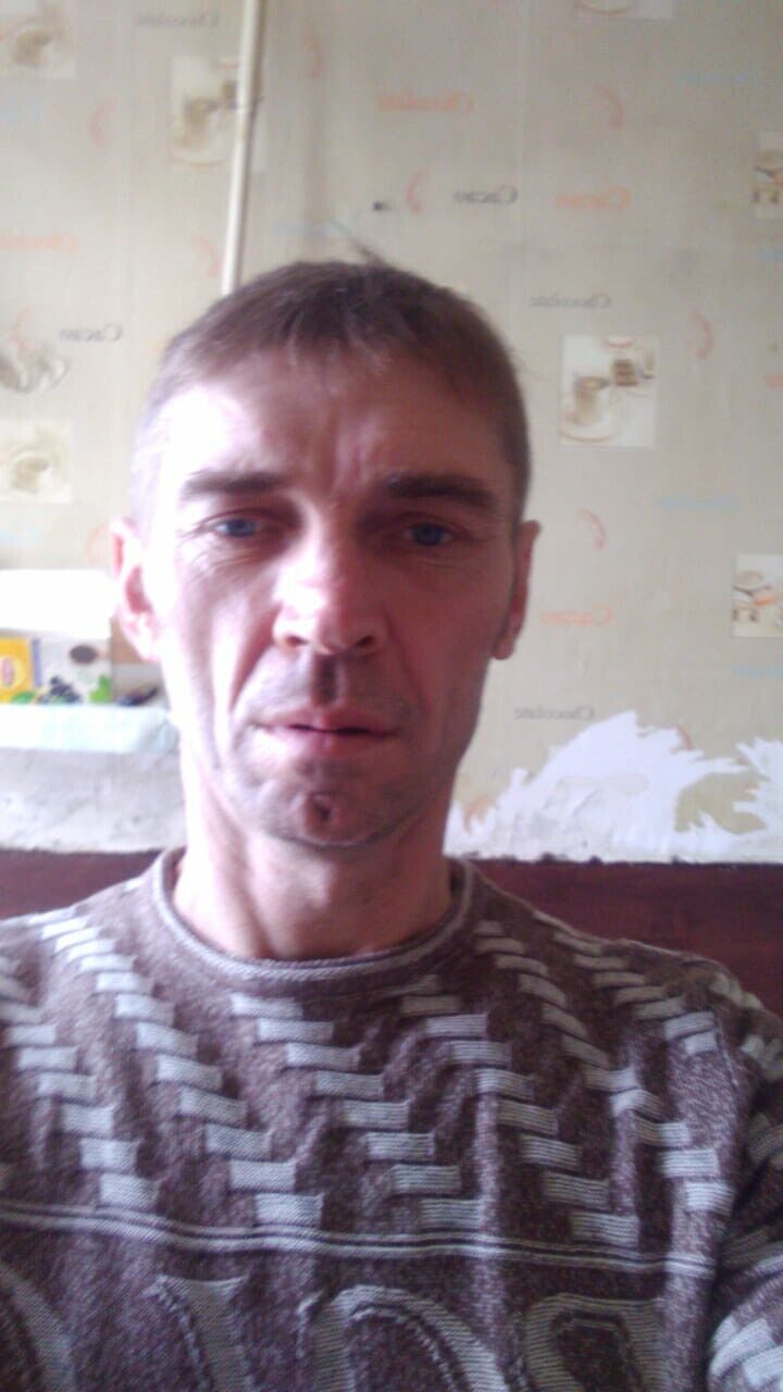 24233572  , 52 ,    