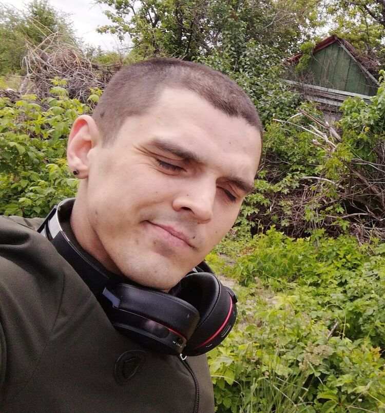  ,   Anton, 36 ,   ,   , c 