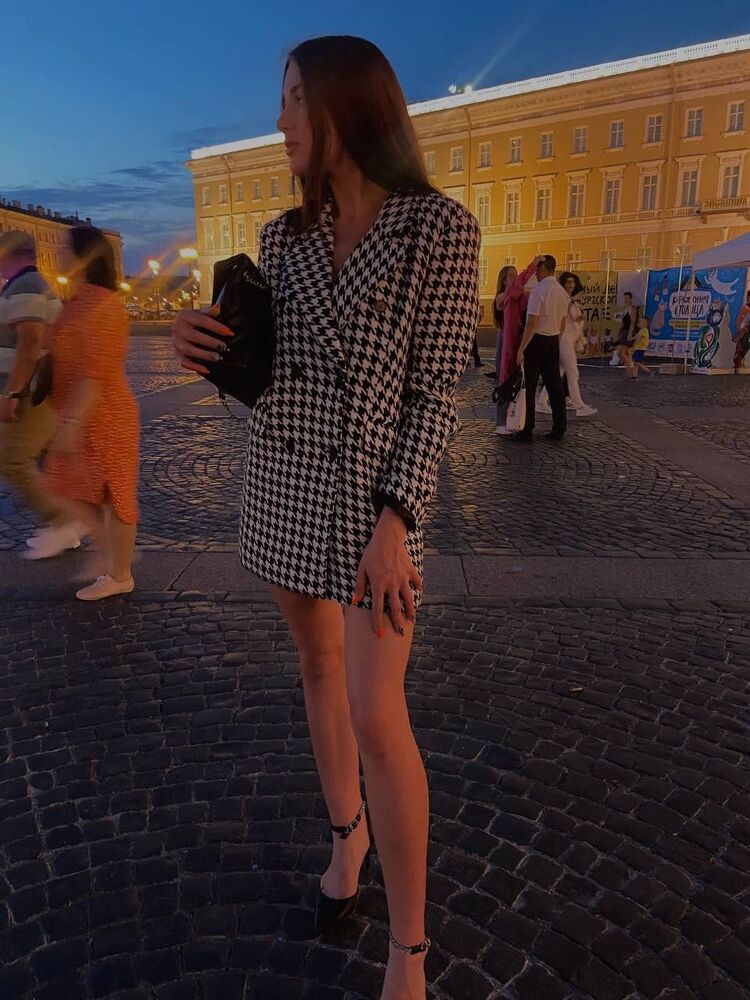  -,   , 25 ,   ,   
