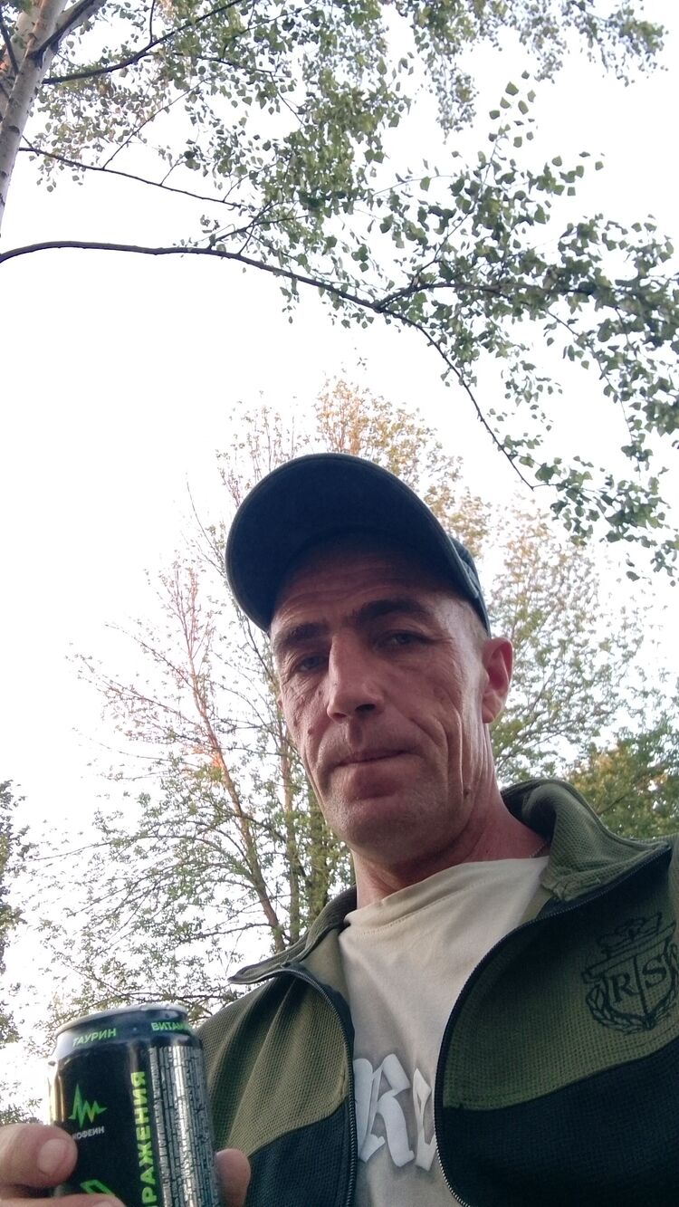  52933372  , 42 ,    -