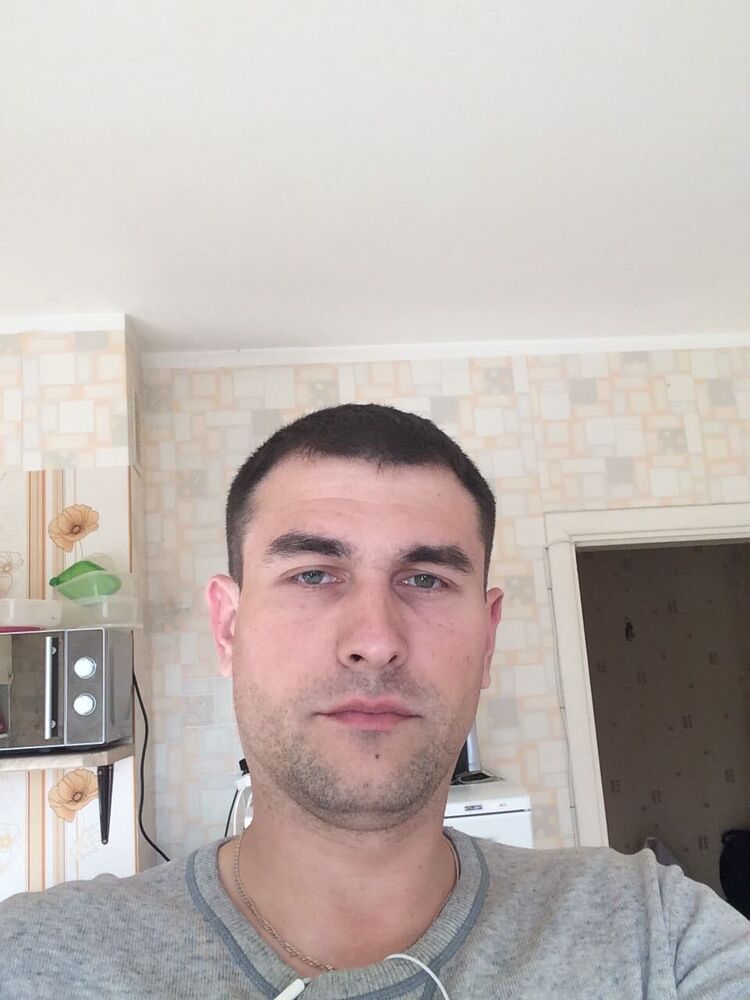  44043682  , 37 ,    