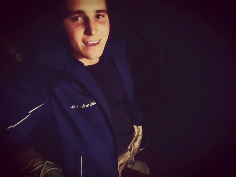  33561562  Andrey, 29 ,    