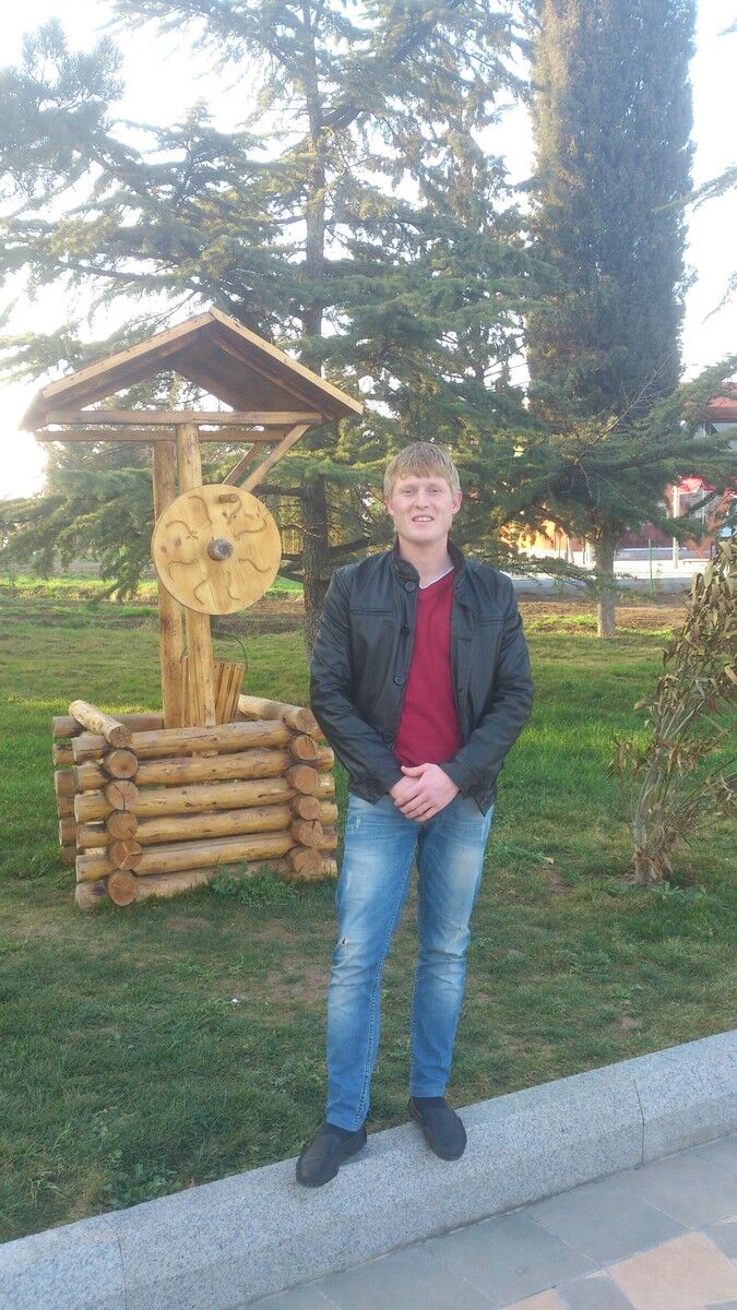  5339162  Vitalla, 37 ,    