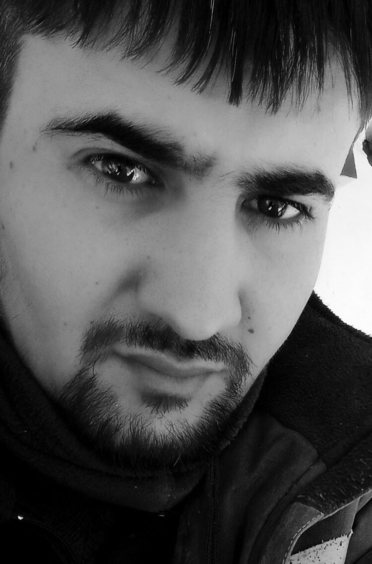  28970312  Maks, 30 ,    