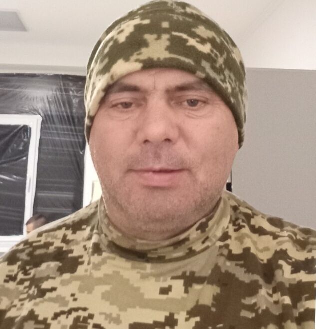  43535282  , 49 ,    
