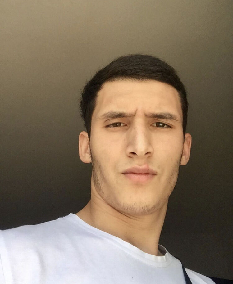  ,   Aziz, 24 ,   ,   