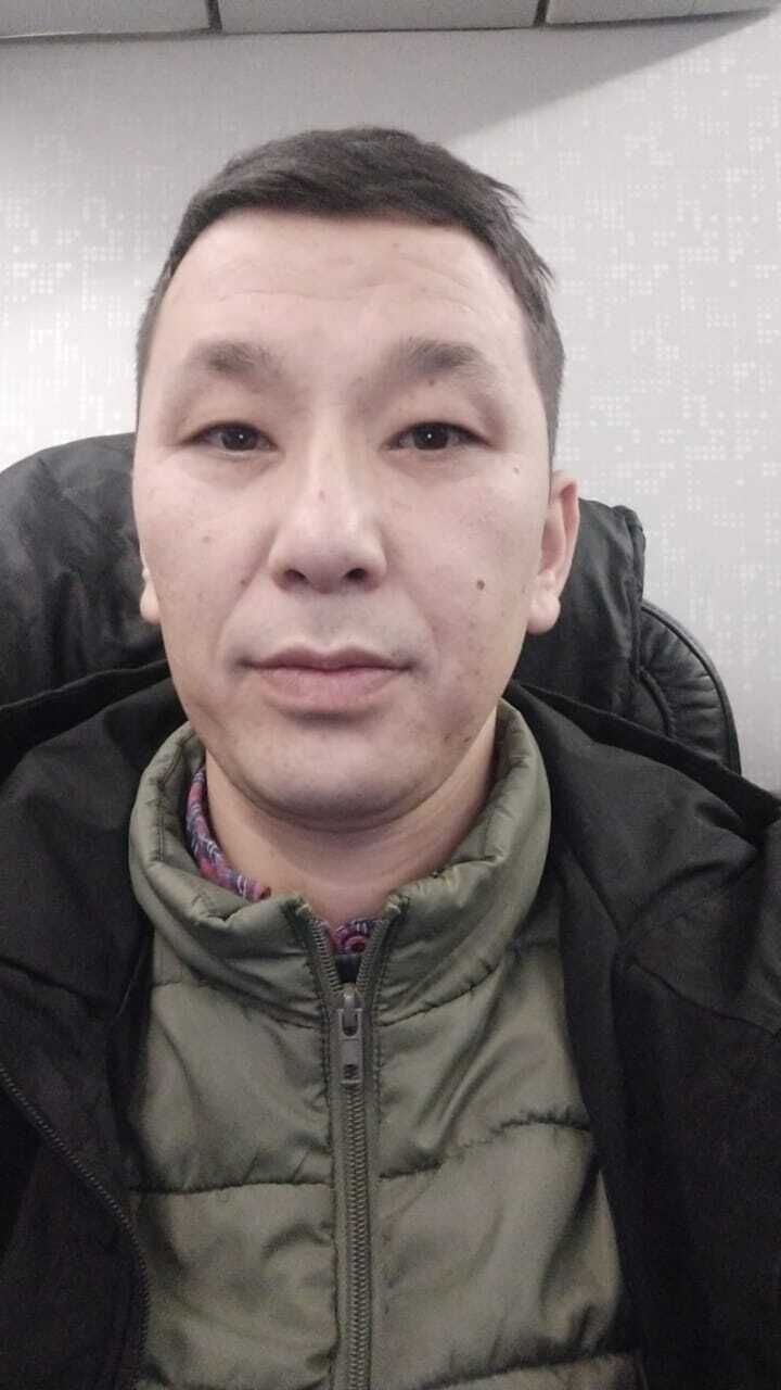  40246582    , 39 ,    
