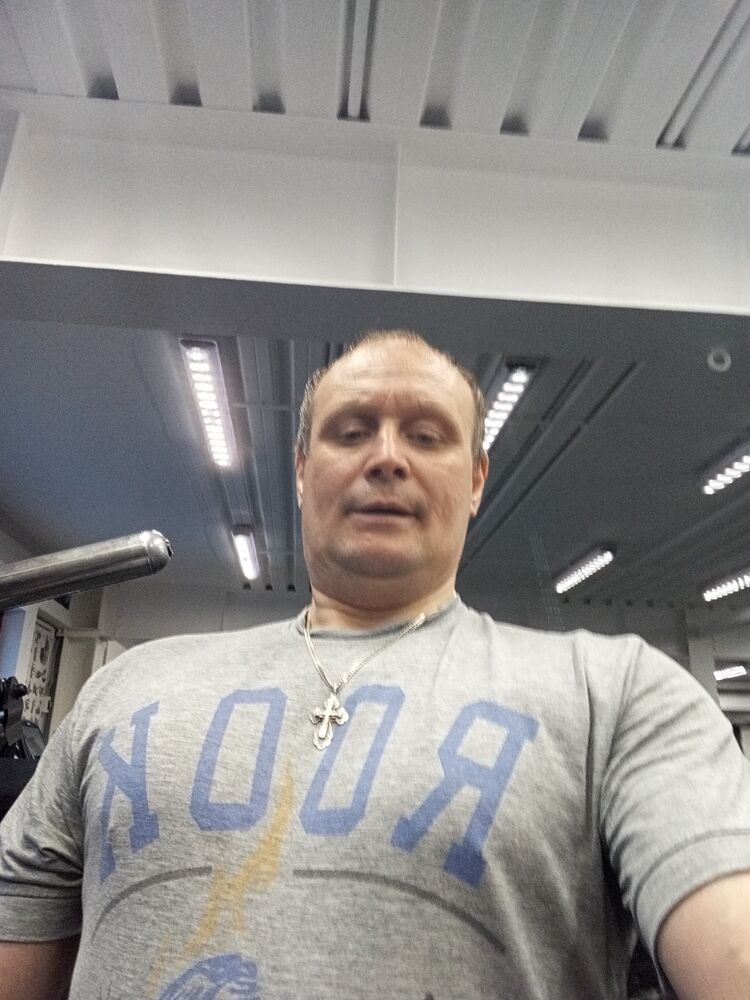  48486092  Dmitriy, 44 ,    