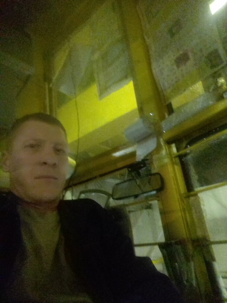  11690022  , 46 ,    