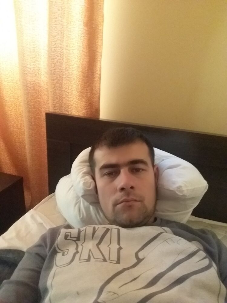  18749312  , 37 ,    