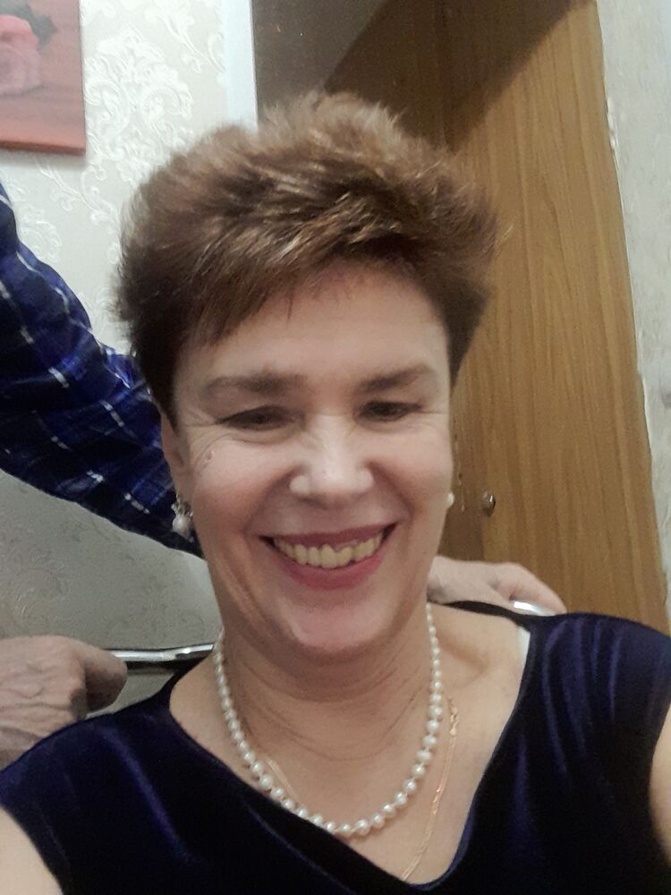  49530502  Elena, 55 ,    