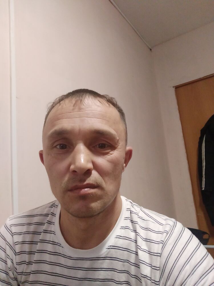  48883672  , 38 ,    