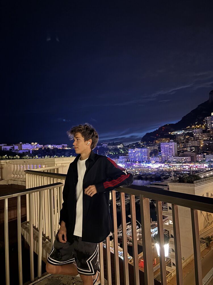  54585172  Klim, 18 ,    Warszawa