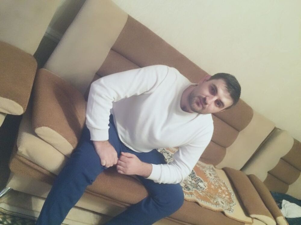  9285452  , 38 ,    