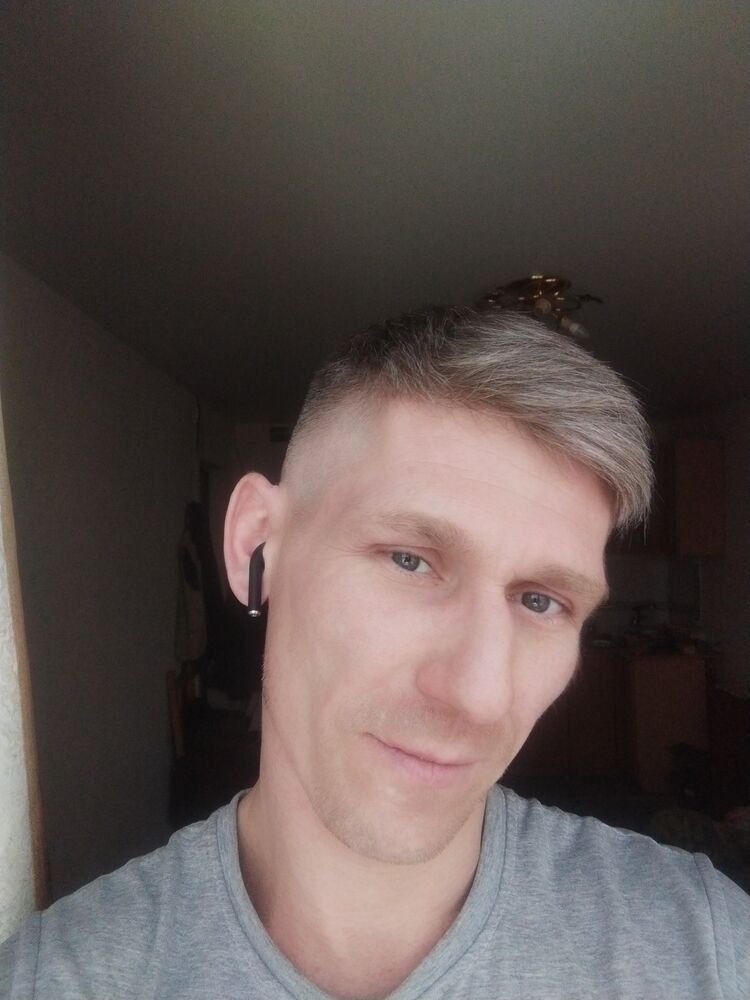  33029482  , 38 ,     