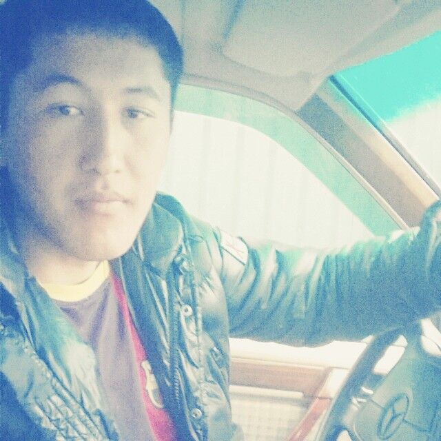  4182742  _Abu_, 32 ,    