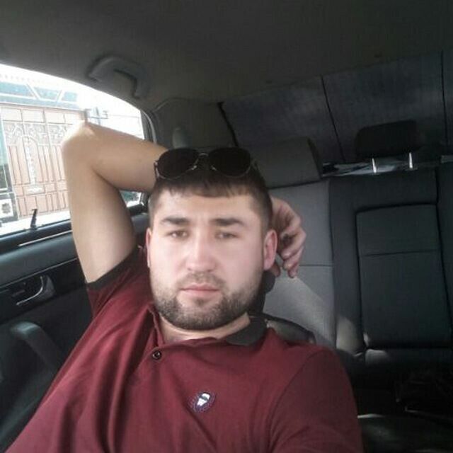  20056842  Shahzod, 30 ,    