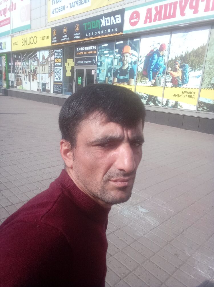  46288822  Sefa, 39 ,    